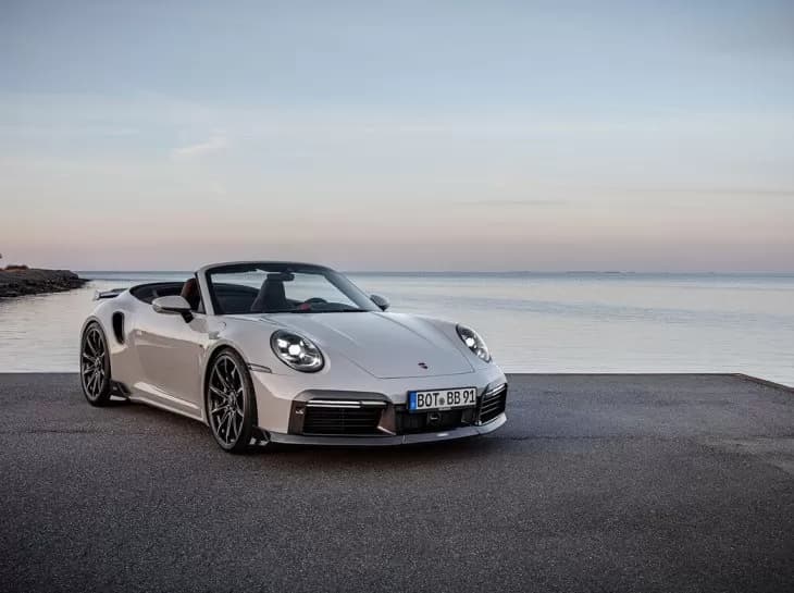 Preparadora Brabus cria Porsche 911 de 820 cv