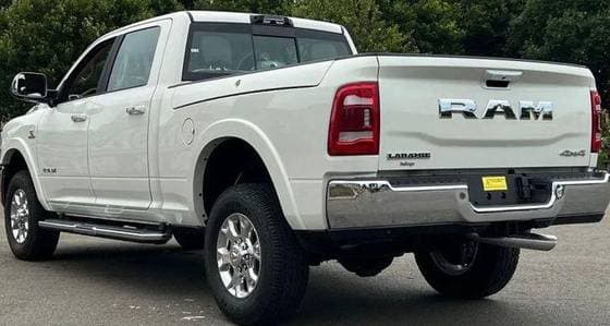 Carro 6.7 I6 TURBO DIESEL LARAMIE CD 4X4 AUTOMÁTICO