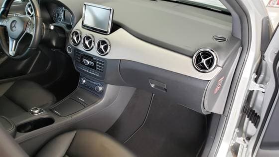 Carro 1.6 SPORT TURBO GASOLINA 4P AUTOMÁTICO