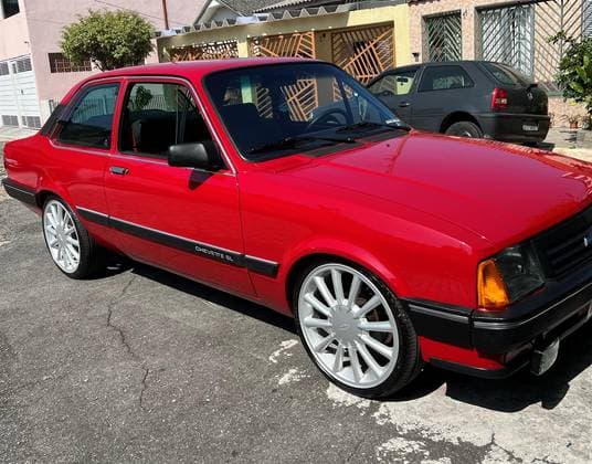 Carro 1.6 SL/E 8V ÁLCOOL 2P MANUAL