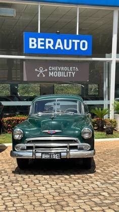 Carro 3.0 SEDAN I6 8V GASOLINA 4P MANUAL