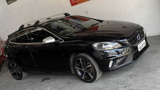 Carro 2.0 T5 R DESIGN TURBO GASOLINA 4P AUTOMÁTICO