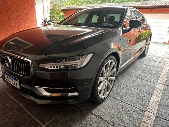 Carro 2.0 T8 HYBRID INSCRIPTION AWD GEARTRONIC