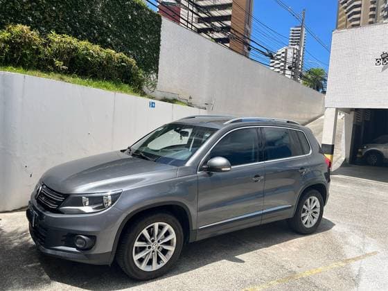 Carro 2.0 TSI 16V TURBO GASOLINA 4P TIPTRONIC