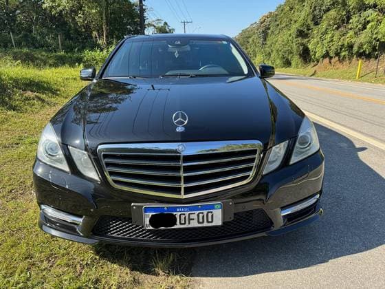 Carro 5.5 GUARD VR4 V8 GASOLINA 4P AUTOMÁTICO