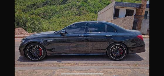 Carro 4.0 V8 TURBO GASOLINA S 4MATIC+ SPEEDSHIFT