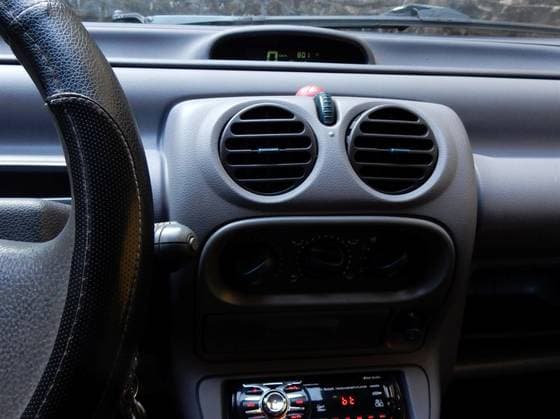 Carro 1.2 GASOLINA 2P MANUAL