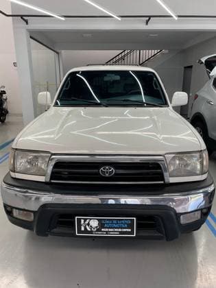 Carro 3.0 4X4 8V TURBO DIESEL 4P MANUAL