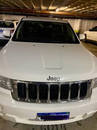 Carro 3.6 LAREDO 4X4 V6 24V GASOLINA 4P AUTOMÁTICO