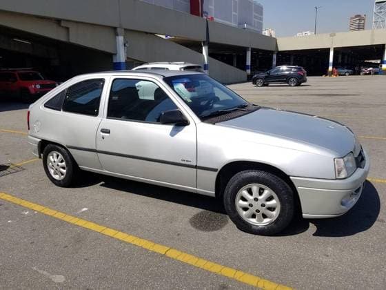 Carro 1.8 EFI GL 8V GASOLINA 2P MANUAL