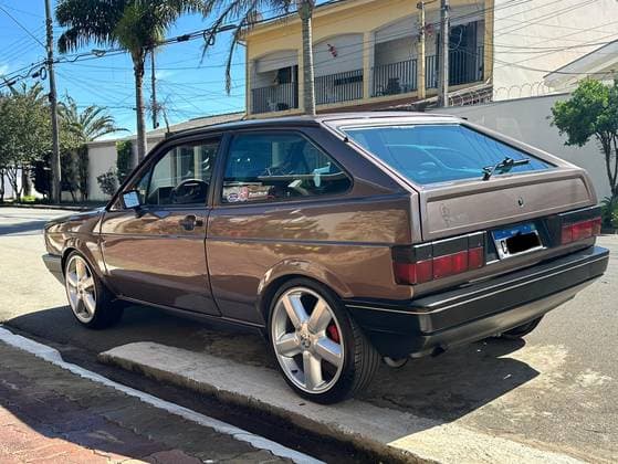 Carro 1.6 GL 8V ÁLCOOL 2P MANUAL
