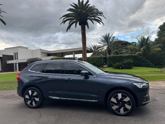 Carro 2.0 T8 RECHARGE ULTIMATE AWD GEARTRONIC
