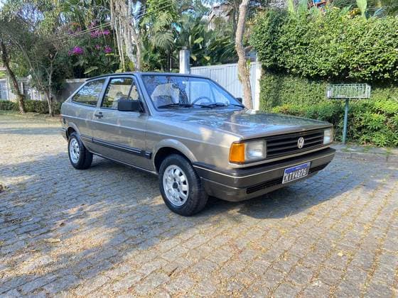 Carro 1.8 GL 8V GASOLINA 2P MANUAL
