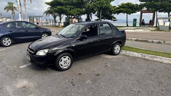 Carro 1.0 MPFI LS 8V FLEX 4P MANUAL