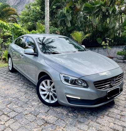 Carro 2.0 T5 KINETIC 16V TURBO GASOLINA 4P AUTOMÁTICO