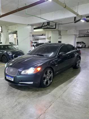 Carro 5.0 PREMIUM LUXURY V8 32V GASOLINA 4P AUTOMÁTICO