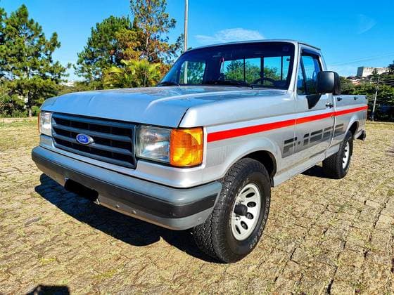 Carro 3.9 SUPER SÉRIE 4X2 CS 8V TURBO DIESEL 2P MANUAL