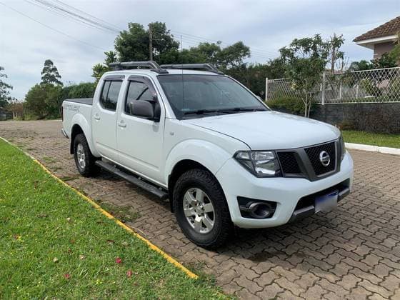 Carro 2.5 SV ATTACK 4X4 CD TURBO ELETRONIC DIESEL 4P AUTOMÁTICO