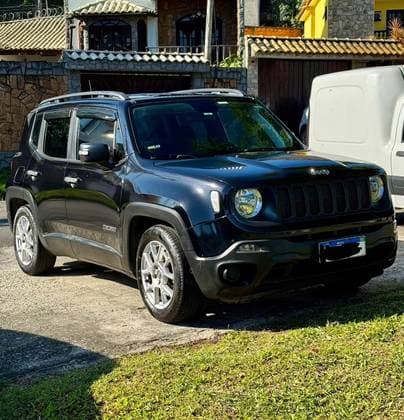 Carro 1.8 16V FLEX SPORT 4P AUTOMÁTICO