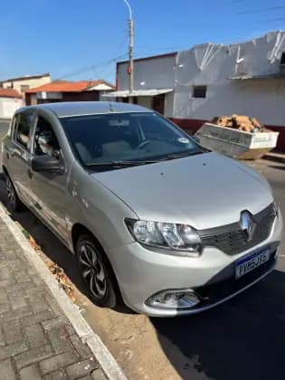 Carro 1.0 EXPRESSION 16V FLEX 4P MANUAL