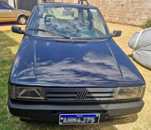 Carro 1.6 R 8V GASOLINA 2P MANUAL