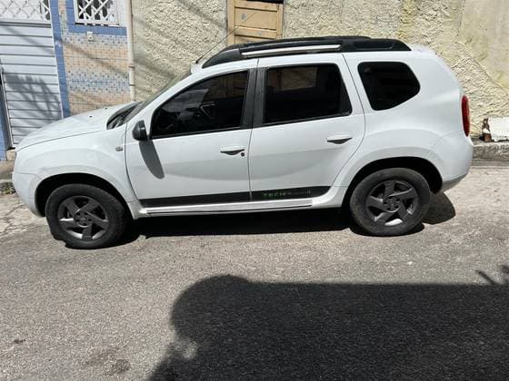 Carro 2.0 DYNAMIQUE 4X2 16V FLEX 4P AUTOMÁTICO