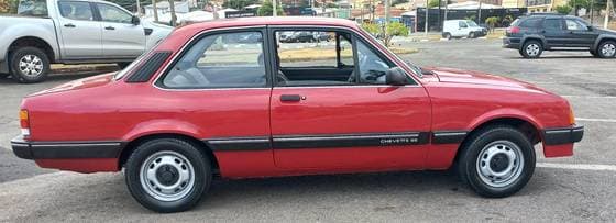 Carro 1.6 SE 8V ÁLCOOL 2P MANUAL