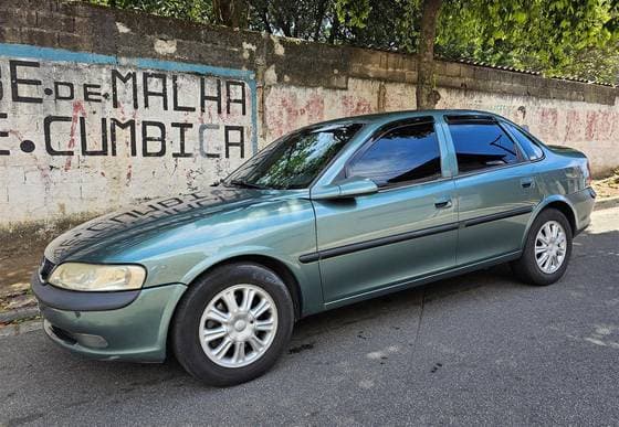 Carro 2.2 MPFI CD 16V GASOLINA 4P MANUAL