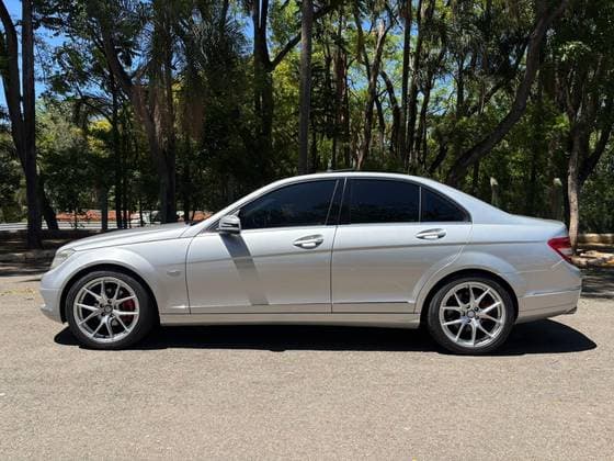 Carro 3.0 AVANTGARDE V6 24V GASOLINA 4P AUTOMÁTICO