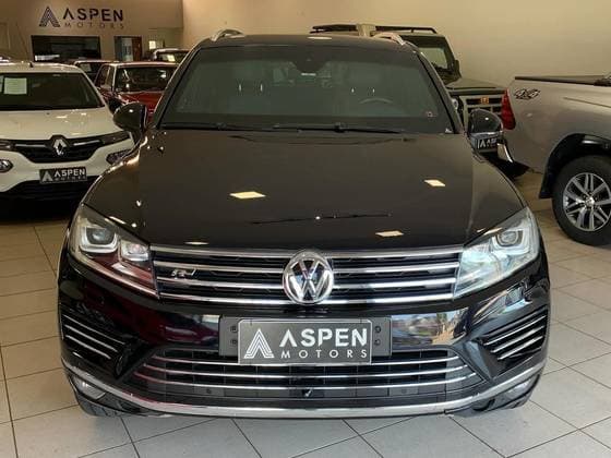 Carro 4.2 R LINE V8 32V GASOLINA 4P TIPTRONIC