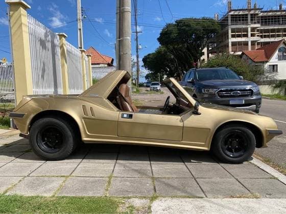 Carro 1.6 8V GASOLINA 2P MANUAL