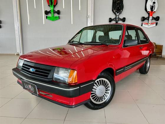 Carro 1.6 SL/E 8V ÁLCOOL 2P MANUAL
