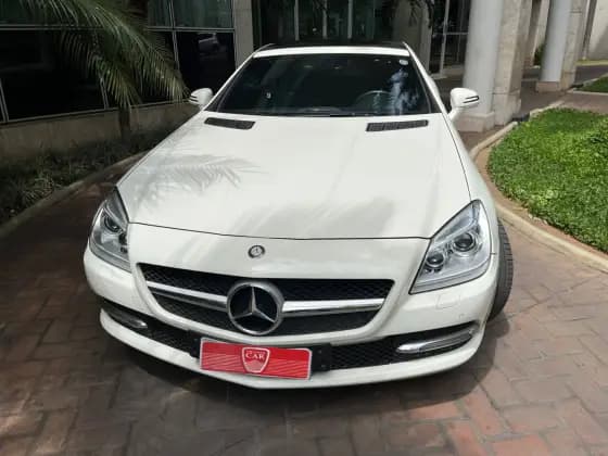 Carro 1.8 CGI 16V TURBO GASOLINA 2P AUTOMÁTICO