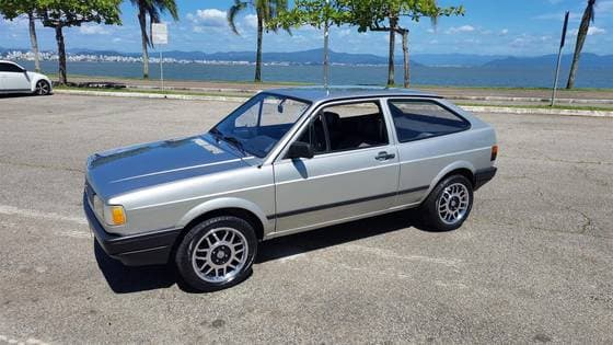 Carro 1.8 CL 8V GASOLINA 2P MANUAL