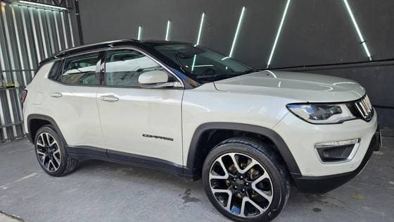 Carro 2.0 16V DIESEL LIMITED 4X4 AUTOMÁTICO
