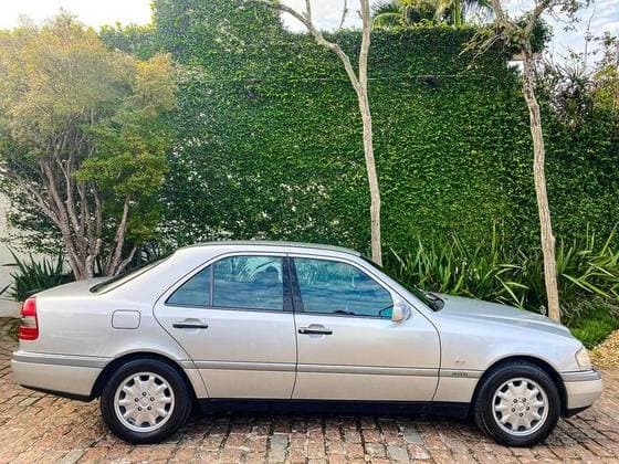 Carro 2.8 ELEGANCE 6 CILINDROS GASOLINA 4P AUTOMÁTICO