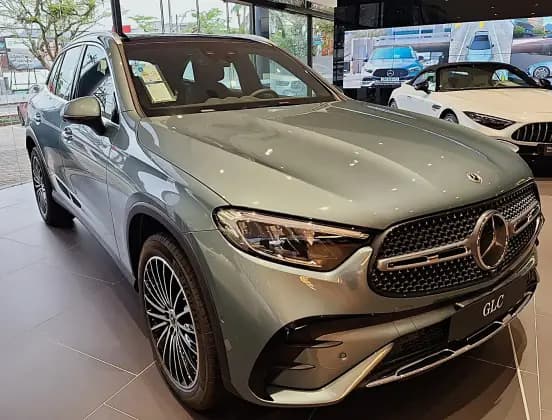 Carro 2.0 MHEV AMG LINE 4MATIC 9G-TRONIC