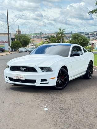 Carro 3.7 V6 GASOLINA AUTOMÁTICO