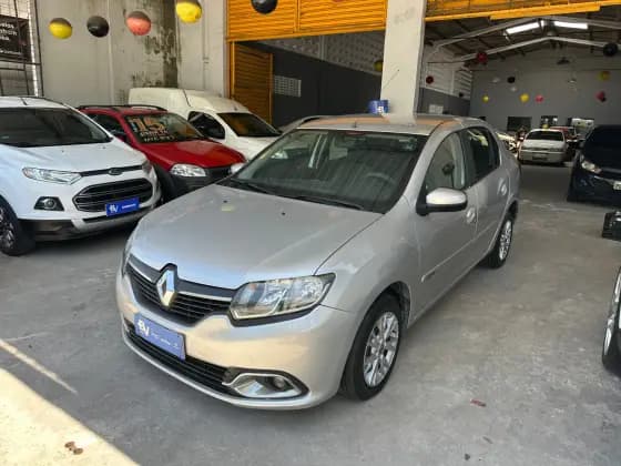 Carro 1.6 EXPRESSION 8V FLEX 4P MANUAL