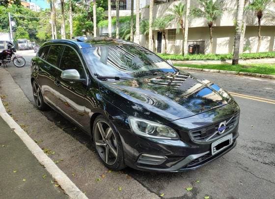 Carro 3.0 T6 R DESIGN 24V TURBO GASOLINA 4P AUTOMÁTICO