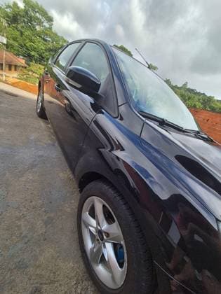 Carro 2.0 TITANIUM HATCH 16V FLEX 4P MANUAL