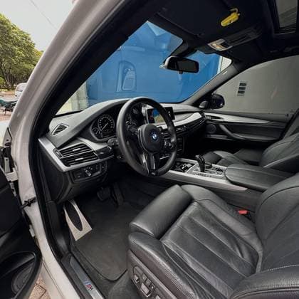 Carro 4.4 4X4 50I M SPORT V8 32V GASOLINA 4P AUTOMÁTICO