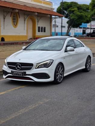 Carro 2.0 CGI GASOLINA SPORT 4MATIC 7G-DCT