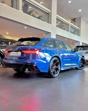 Carro 4.0 V8 TFSI MHEV AVANT PERFORMANCE TIPTRONIC