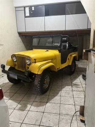 Carro CJ-5