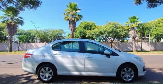 Carro 1.6 BUSINESS 16V TURBO FLEX 4P AUTOMÁTICO
