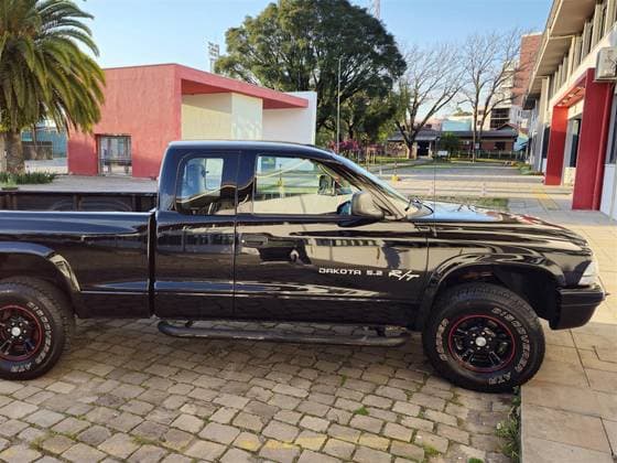 Carro 5.2 R/T 4X2 CE V8 16V GASOLINA 2P AUTOMÁTICO