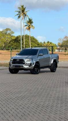 Carro 2.8 D-4D TURBO DIESEL CD SRX PLUS 4X4 AUTOMÁTICO