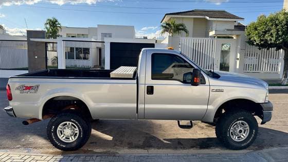 Carro 3.9 XL MAX POWER 4X4 CS DIESEL 2P MANUAL