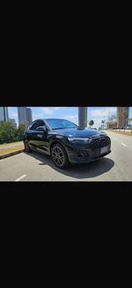 Carro 2.0 45 TFSI GASOLINA SPORTBACK S LINE BLACK QUATTRO S TRONIC